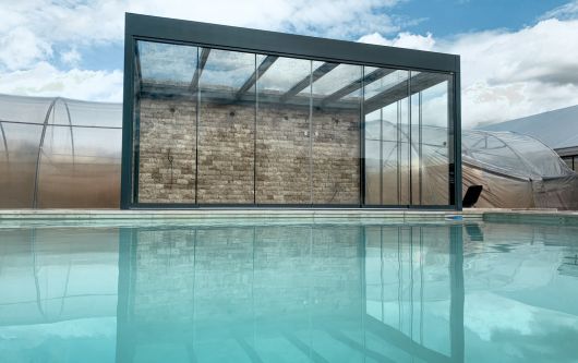 Wintergärten, Sommergärten und Wetterschutzwände aus Alu und Glas